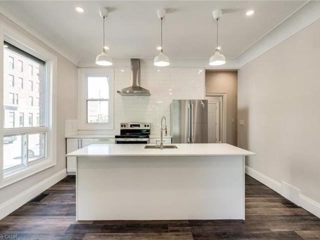 Apartment for rent in Gibson, Hamilton