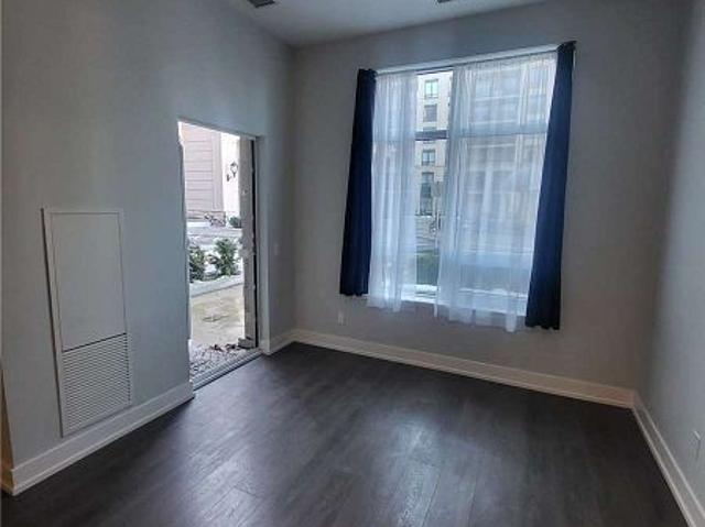 Apartment for rent in York, Ontario