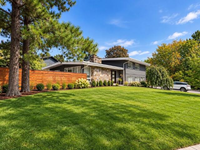 House for rent in Don Valley West, Toronto