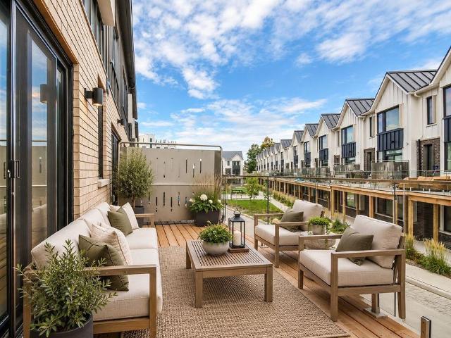 Townhouse for rent in Holly, Barrie