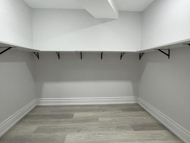 Apartment for rent in Ancaster, Ontario