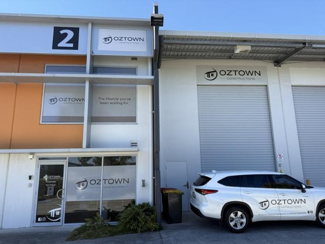 Warehouse for rent in Toombul, Queensland