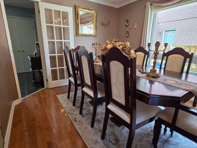 House for rent in Oakville, Ontario