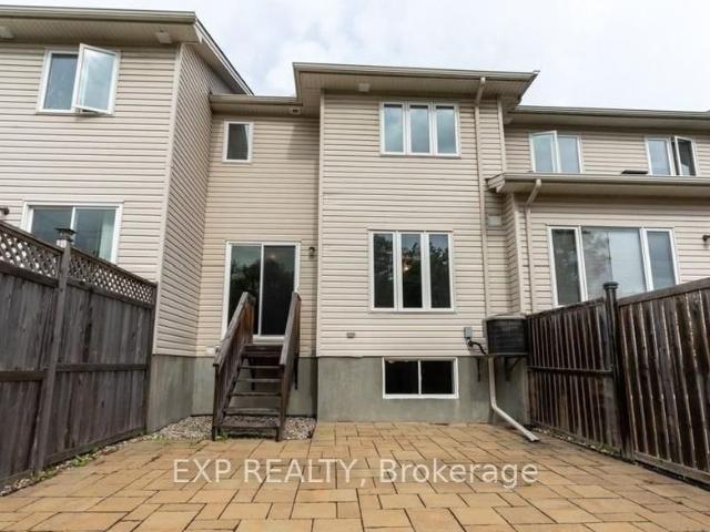 Townhouse for rent in Mulhurst Bay, Ontario