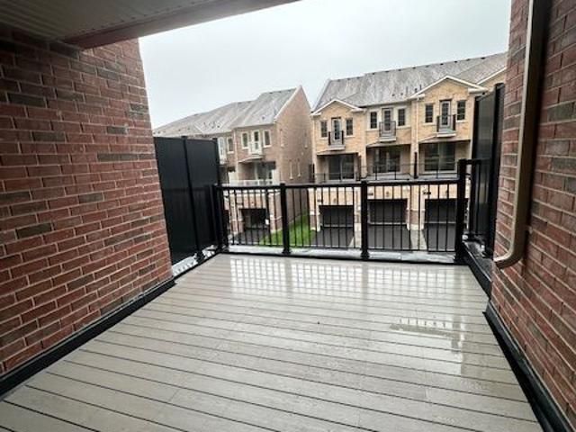 Townhouse for rent in Durham, Ontario