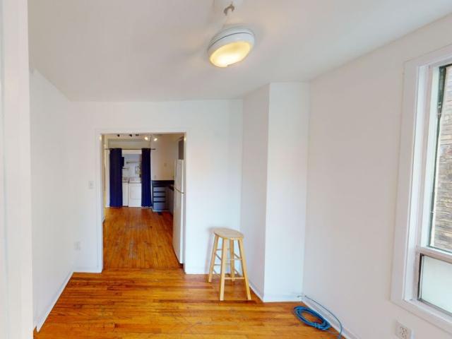 Apartment for rent in Davenport, Toronto