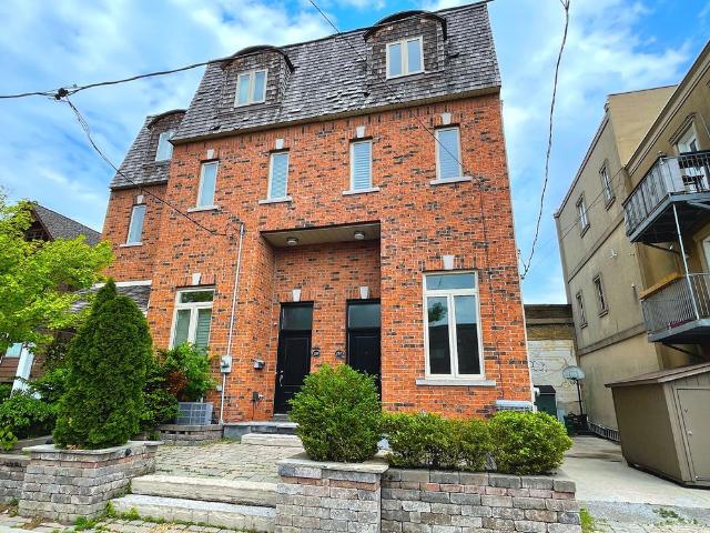 Townhouse for rent in Beaches—East York, Toronto