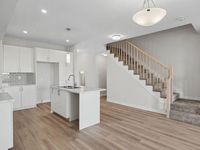 Townhouse for rent in Russell, Ontario