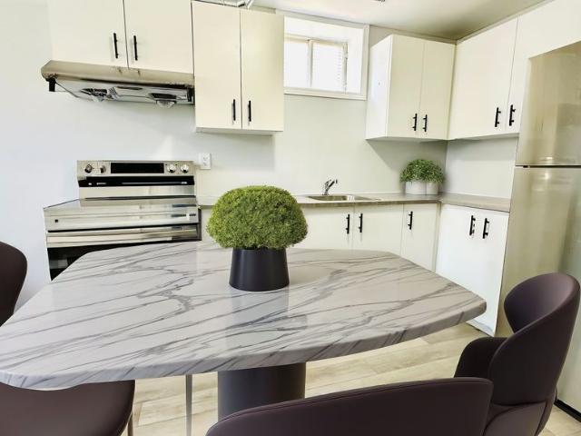 Apartment for rent in Golden Horseshoe, Ontario