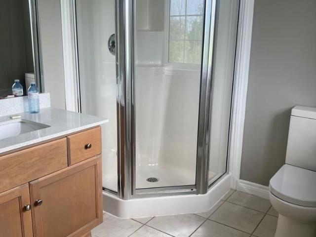 Townhouse for rent in Ancaster, Ontario