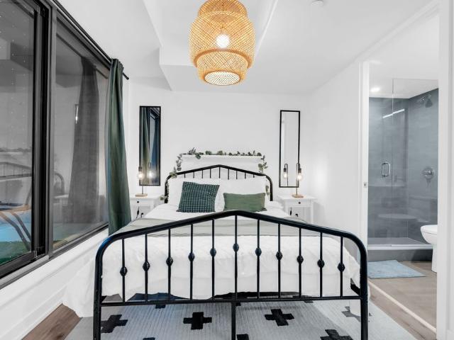 Apartment for rent in Toronto Centre, Toronto