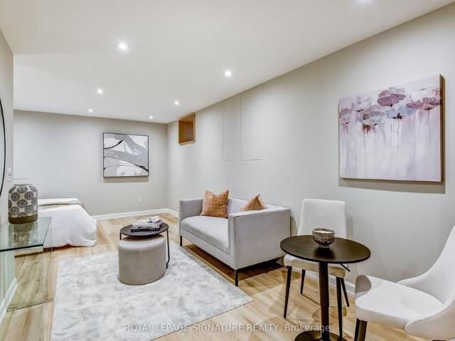 Apartment for rent in Woburn, Ontario