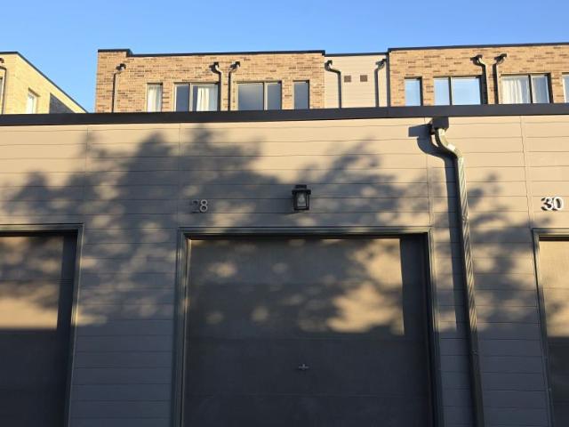 Townhouse for rent in Woburn, Ontario