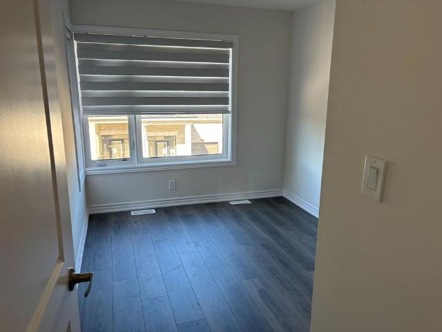 Townhouse for rent in Lindsay, Kawartha Lakes