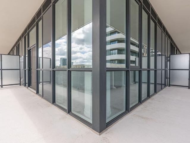 Apartment for rent in Interchange Hwy 400 & 7, Vaughan