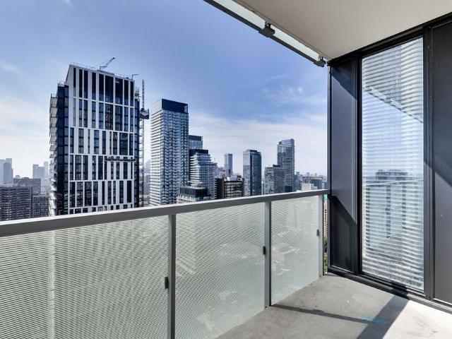 Apartment for rent in Toronto Centre, Toronto