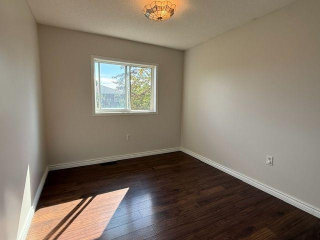 House for rent in Barrie, Central Ontario