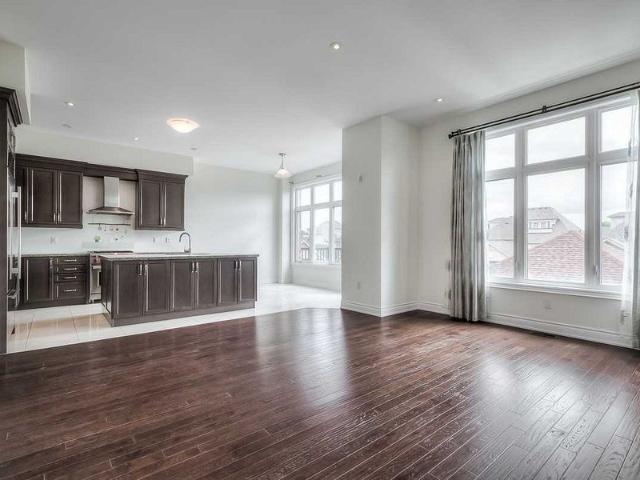 Room for rent in Markham, Ontario