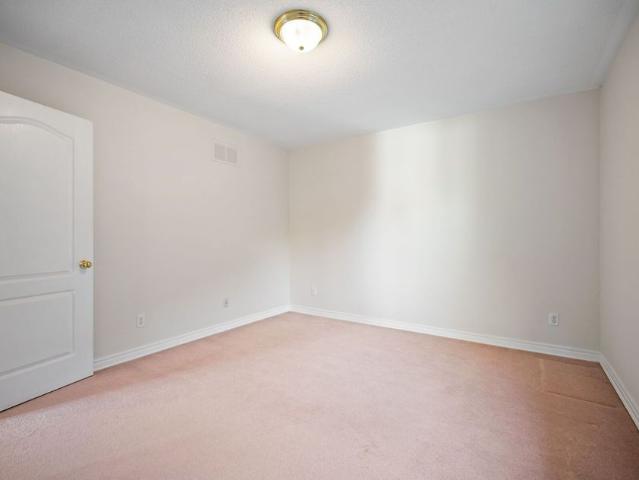 House for rent in Sherwood Forrest, Mississauga