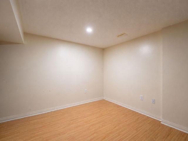Apartment for rent in York, Ontario