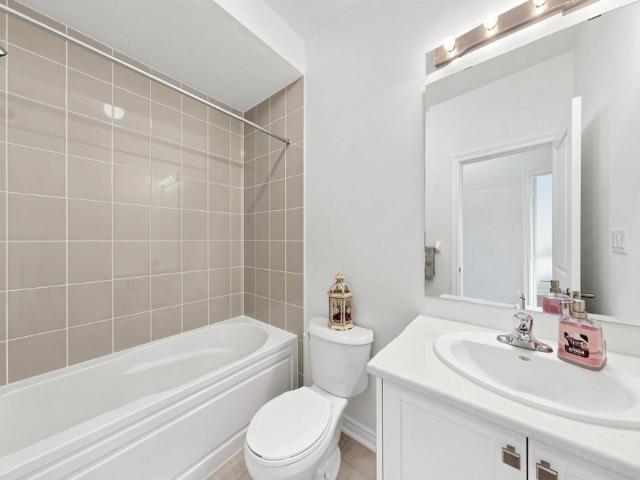 Townhouse for rent in Durham, Ontario