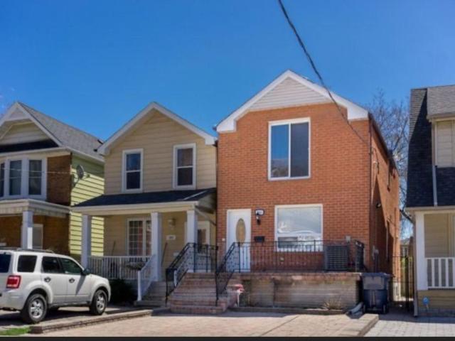 House for rent in Woburn, Ontario
