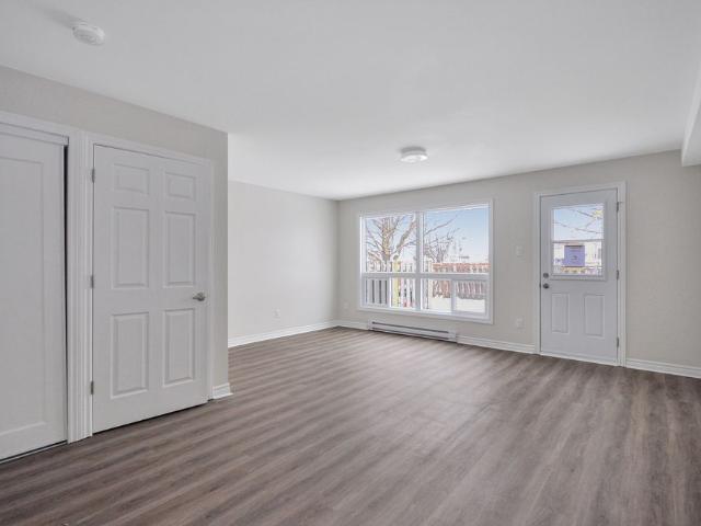 Apartment for rent in Mulhurst Bay, Ontario