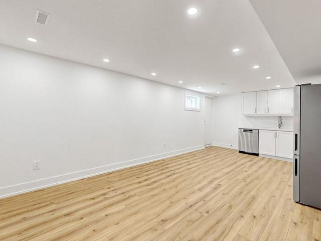 Apartment for rent in York, Ontario
