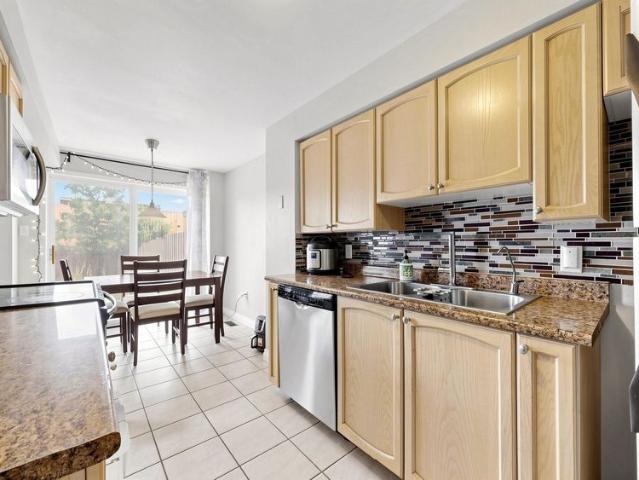 Townhouse for rent in Holly, Barrie