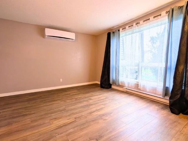 Apartment for rent in Mulhurst Bay, Ontario