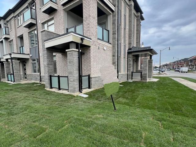Townhouse for rent in Brampton, Golden Horseshoe