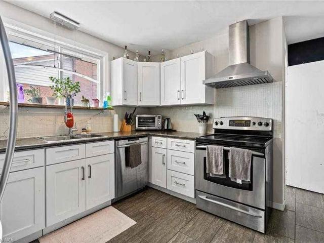 House for rent in Thorold, Golden Horseshoe