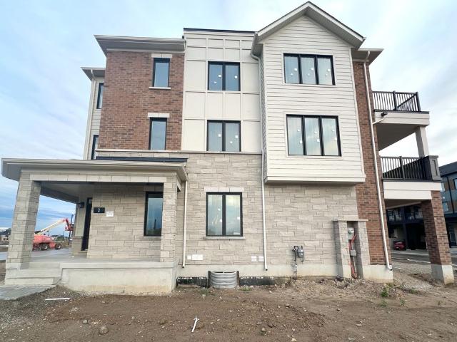 Townhouse for rent in Georgina, Ontario