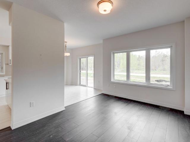Townhouse for rent in Severn, Ontario