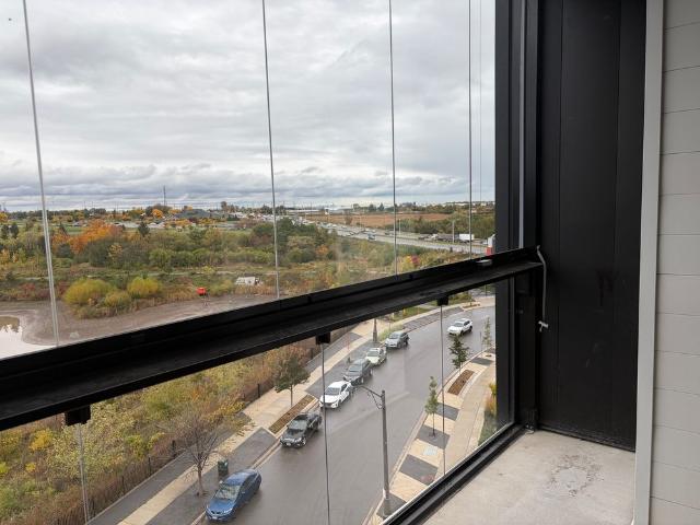Apartment for rent in Oakville, Golden Horseshoe