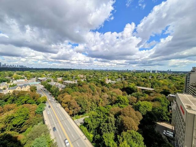 Apartment for rent in University—Rosedale, Toronto