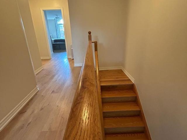Townhouse for rent in Oakville, Golden Horseshoe