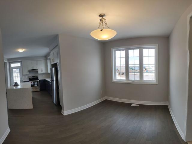 Townhouse for rent in Oakville, Ontario