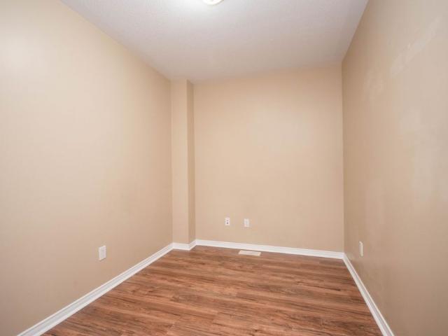 Townhouse for rent in Mulhurst Bay, Ontario