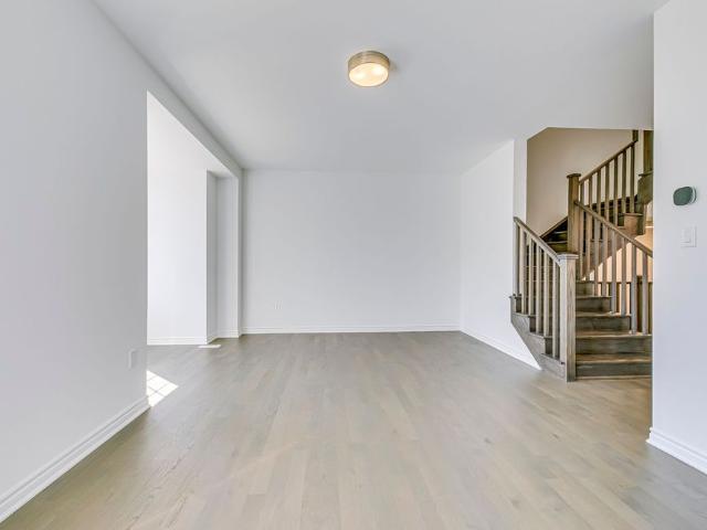 Townhouse for rent in Oakville, Golden Horseshoe
