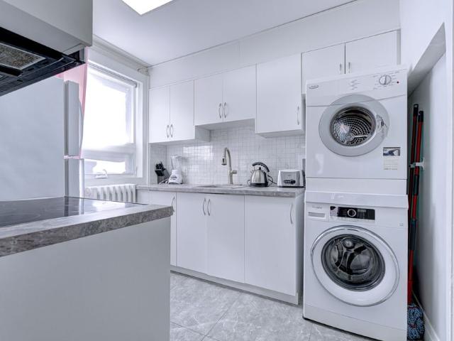 Apartment for rent in Etobicoke—Lakeshore, Toronto