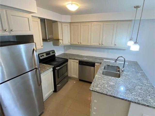 Townhouse for rent in Oakville, Ontario
