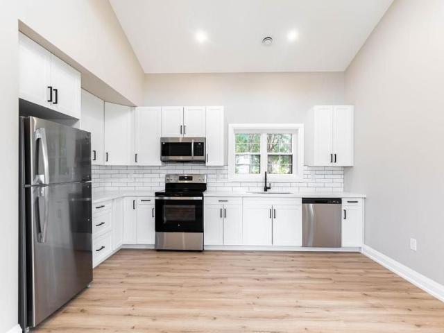 House for rent in Ancaster, Ontario