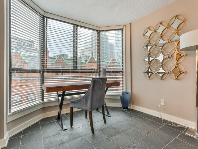 Apartment for rent in Toronto Centre, Toronto