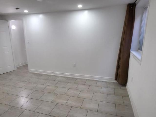 Apartment for rent in Durham, Ontario