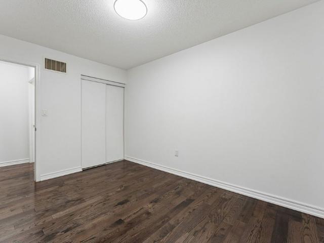 Townhouse for rent in Georgina, Ontario