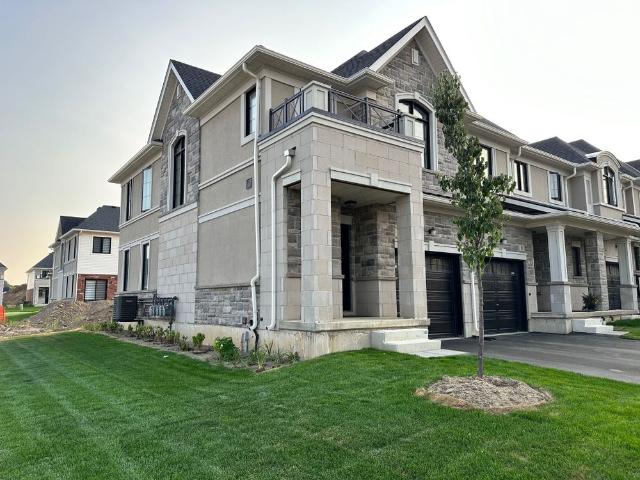 Townhouse for rent in Ancaster, Ontario