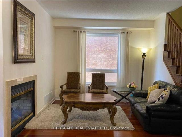 House for rent in Brampton, Golden Horseshoe