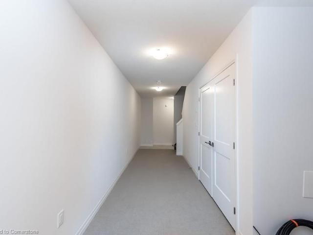Townhouse for rent in Ancaster, Ontario