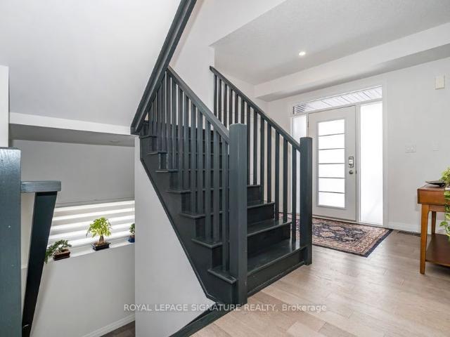 Townhouse for rent in Ancaster, Ontario